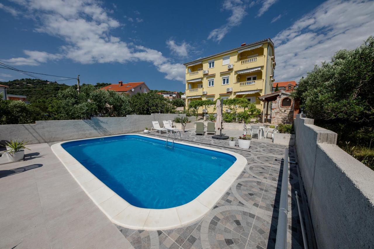 Casa Surya - Apartments With Sea View And Swimming Pool Barbat na Rabu Exterior foto