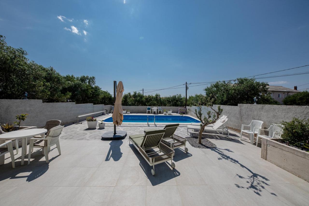 Casa Surya - Apartments With Sea View And Swimming Pool Barbat na Rabu Exterior foto